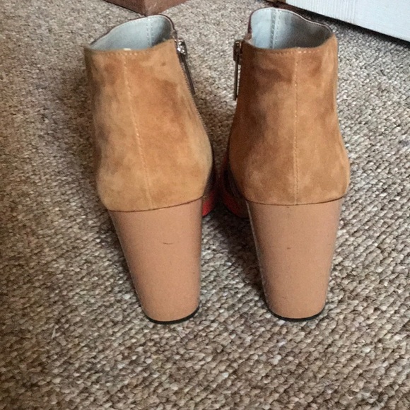 Calvin Klein Tri Colored ankle bootie - Picture 4 of 6